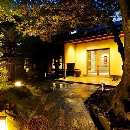 ホテル 胡蝶 加賀市 エクステリア 写真