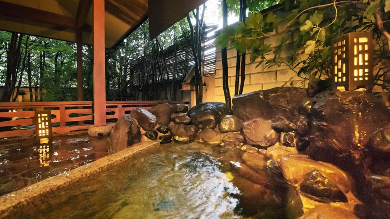 ホテル 胡蝶 加賀市 エクステリア 写真