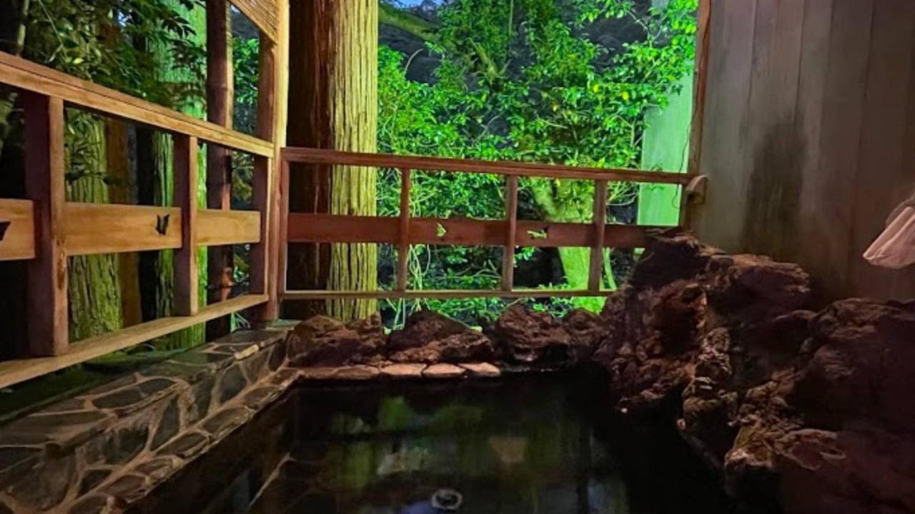 ホテル 胡蝶 加賀市 エクステリア 写真